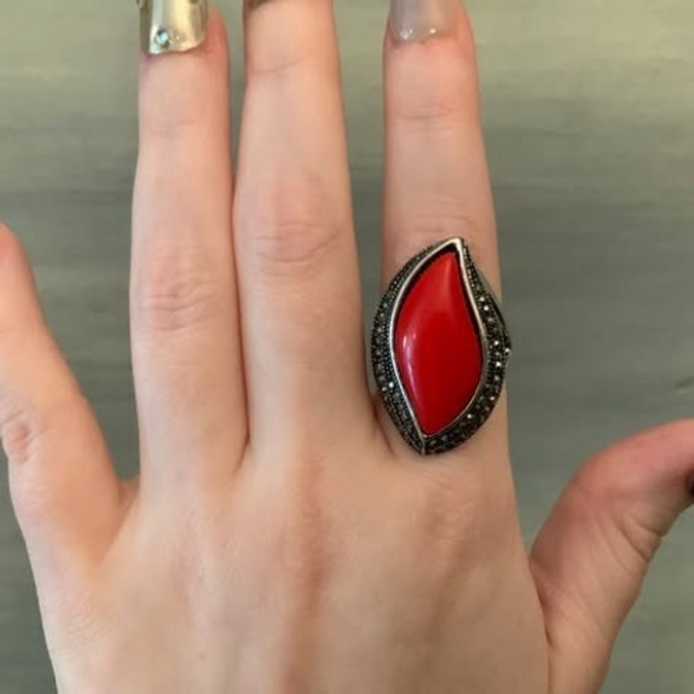 Art Deco Style Coral & Silver Oversized Studded Statement Ring GC